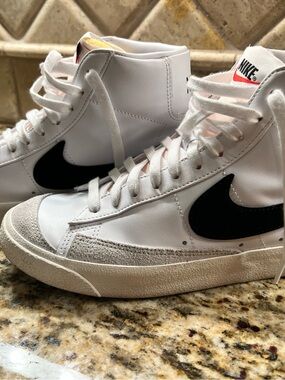 Nike High-Top Sneakers White with Black Swoosh
